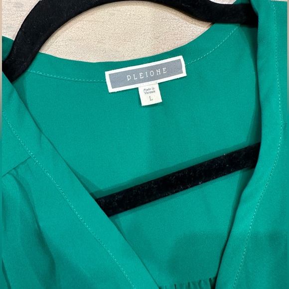 Pleione long sleeve pull on work chic crayon green blouse top - Picture 3 of 10